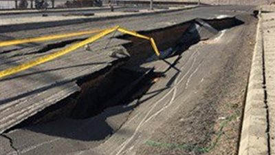 انهيار جزئي بكوبري الجامعة 