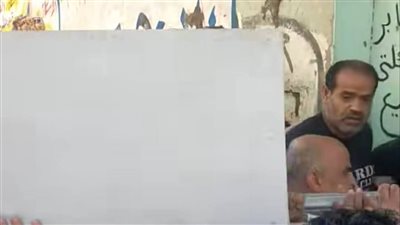 دخل لإجراء عملية بواسير فخرج جثة..مشاركة شعبية في تشييع جثمان شاب المحلة 