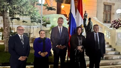 الأكاديمية العربية تشارك في احتفالات اليوم الوطني الروسي