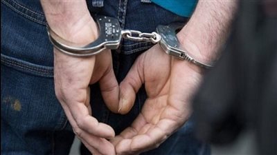 ضبط أحدهم وهرب الآخر.. تفاصيل القبض علي سارق منزل بالمنيا 