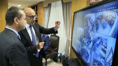 وزير التعليم يتابع  امتحانات الثانوية العامة من داخل غرفة العمليات المركزية