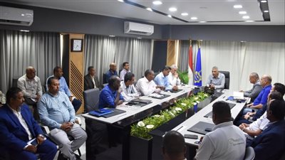 بالتفاصيل.. محافظ أسوان يترأس الاجتماع التنسيقى لتسخير كافة الإمكانيات أمام الطلاب