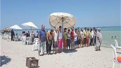 الأزهر يوضح حكم الصلاة على الشواطئ وأماكن التنزه