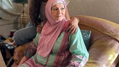 مشيرة إسماعيل: بمثل بالحجاب لأن ده يناسبني ومعنديش مشكلة أرجع للفن