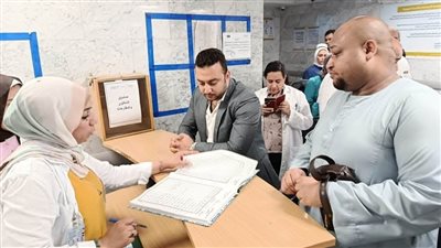 مدير «الرعاية الصحية» يتفقد انتظام العمل بالمنشآت الطبية بالأقصر