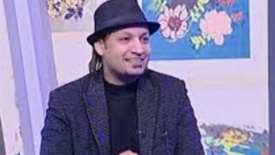 المذيع الفرفوش في قبضة مباحث الآداب بالجيزة 