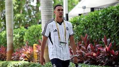 أرنولد: اللعب لريال مدريد حلم تحقق… والدعم الجماهيري مذهل منذ اليوم الأول