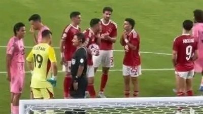 وسام أبو علي يقود هجوم الأهلي أمام بالميراس وظهور زيزو وعطية الله 