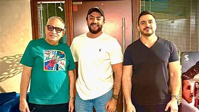 أحمد العوضي يتعاقد على بطولة فيلم جديد مع السبكي