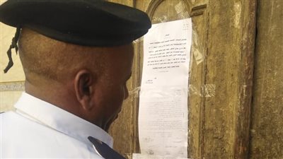 لجنة المنشآت الآيلة للسقوط تقرر إخلاء مبنى إداري مخالف بالأقصر