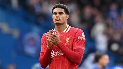 كوانساه ينتقل إلى ليفركوزن.. وليفربول يحتفظ بخيط العودة