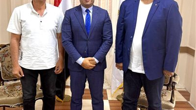 مدير الشباب والرياضة بدمياط يبحث آفاق التعاون والاستثمار بنادي أهلي فارسكور
