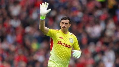 أتلتيكو مدريد يدخل الصراع على مارتينيز وسط منافسة سعودية قوية