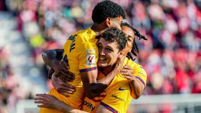 برشلونة يحسم مصير عدد من لاعبيه ضمن خطة فليك للموسم الجديد