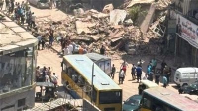 انهيار مفاجئ لعقار في شارع الترعة بشبرا.. والمعاينة الأولية تكشف السبب 