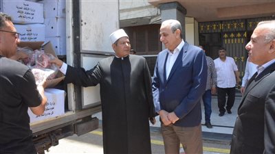 محافظة الغربية توزع 2 طن لحوم من صكوك الأضاحي للفئات الأولى بالرعاية 