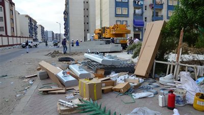 البدء في تركيب البرج الأول لتقوية شبكات المحمول بمساكن الفيروز ببورسعيد 