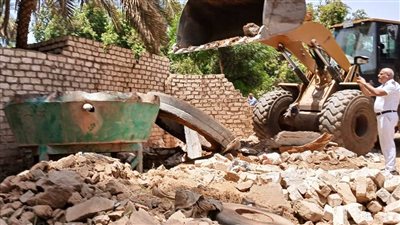 تفاصيل إزالة 4 طواحين للذهب في أسوان 