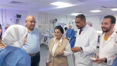 تفاصيل جولة نائب وزير الصحة لمستشفيات قنا