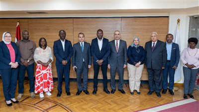 رئيس البنك الزراعي المصري يستقبل وفدًا من جمهورية أنجولا للاستفادة من خبرات البنك في التمويل الزراعي