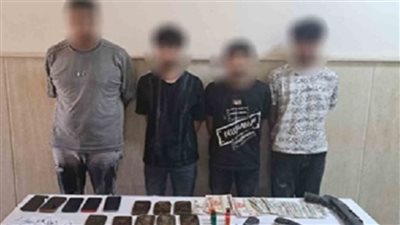 الداخلية: سقوط 4 مسجلين وبحوزتهم سلاح ومخدرات في قبضة الأمن بالعبور