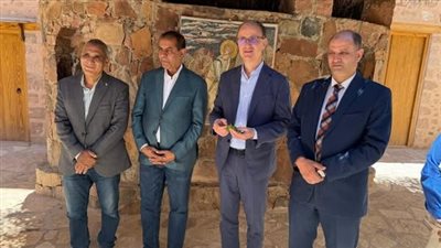 رئيس وزراء صربيا يزور دير سانت كاترين بجنوب سيناء