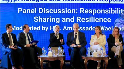 الهلال الأحمر المصري يشارك في إطلاق خطة الاستجابة للاجئين 