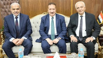 تفاصيل لقاء محافظ المنوفية بوفد جامعة الريادة للعلوم والتكنولوجيا بمدينة السادات