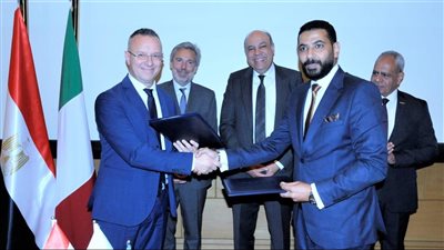 وزير الطيران والسفير الإيطالي يوقعان بروتوكول تعاون استراتيجي بين شركة SAVIS وأكاديمية FLYON Aero الإيطالية 