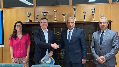 تفاصيل زيارة وفد جامعة طنطا لجامعة كانتابريا في إسبانيا