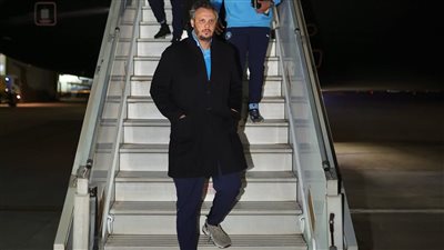 ممدوح عيد يغادر إلى الامارات لترتيب تحضيرات فريق الكرة للموسم الجديد 