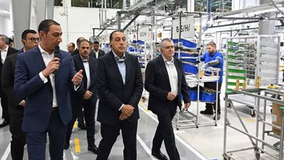 رئيس الوزراء يفتتح أول مصنع لـ«بوش» للأجهزة المنزلية في مصر وإفريقيا 