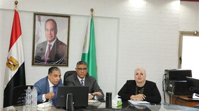 محافظ الجيزة يتابع امتحان اللغة الإنجليزية من غرفة عمليات مديرية التعليم 