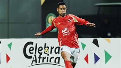 سيراميكا أبرز المهتمين.. عائق وحيد يمنع الأهلي من إعارة رضا سليم