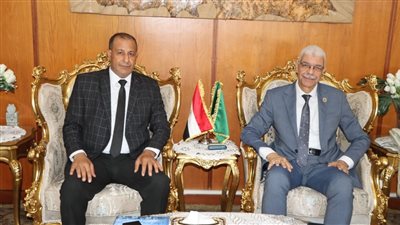  لقاء هام لرئيس جامعة المنوفية ونقيب المحامين