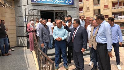 محافظ الدقهلية يجري جولة تفقدية مفاجئة بالمركز التكنولوجي بجمصة