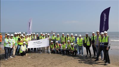 المصرية للاتصالات تنتهي من عمليات الإنزال ومسارات العبور الخاصة بالكابل البحري SEA-ME-WE-6