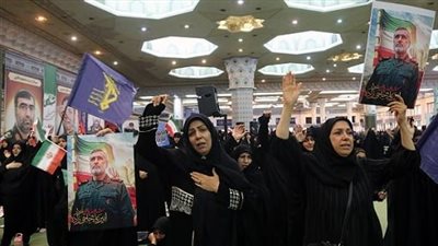 الرئيس الإيراني بزشكيان يحضر مراسم تأبين لضحايا العدوان الإسرائيلي 