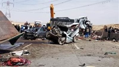 كارثة على الطريق الدائري.. تصادم مروع بين سيارة نقل و5 سيارات بالقطامية