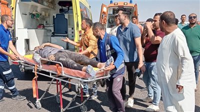 إصابة 11 شخصًا بينهم حالات حرجة في حادث تصادم بالمنيا 