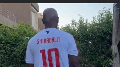 من بينهم شيكابالا..إجبار 7 نجوم على الإعتزال فى موسم تعليق الحذاء 