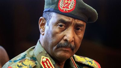 البرهان يوجه الجيش السوداني بعمليات حاسمة وسريعة في محاور استراتيجية