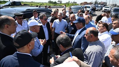 تفاصيل أول يوم عمل للجنة دراسة الطريق الدائري الإقليمي بحضور كامل الوزير