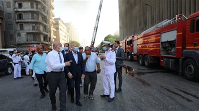 بيان عاجل من محافظة القاهرة بشأن استمرار إخماد حريق سنترال رمسيس (صور)
