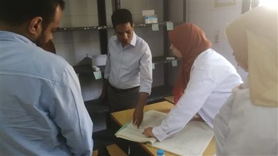 بالصور.. «وكيل الصحة» يتابع انتظام العمل بالوحدات الصحية جنوب الأقصر