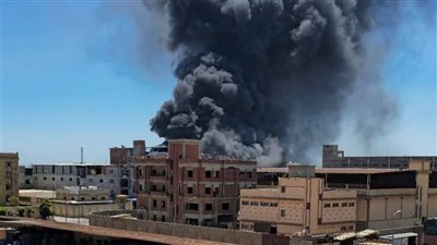 حريق هائل يلتهم مصنع بالمنطقة الصناعية بدمياط الجديدة