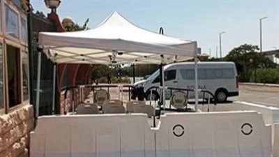 اللقطات الأولى من جنازة سامح عبد العزيز.. وهذا ما فعلته أسرته مع الصحفيين (صور)