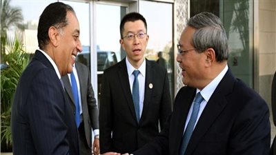 مدبولي: نتطلع للتعاون مع الصين فى إنجاز مراحل مشروع القطار الكهربائي الخفيف