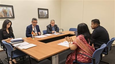 وزير التموين يلتقى السكرتيرة العام لوزارة شئون المستهلك وتوزيع الأغذية بالهند