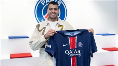 نادي 6 أكتوبر يكرم عبد الرحمن فيصل بعد انضمامه لباريس سان جيرمان